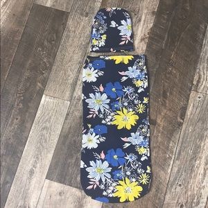NWT infant matching swaddle & hat 🌼 💙